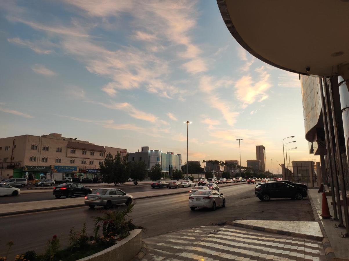 Brzeen Hotel Riyadh Exterior photo