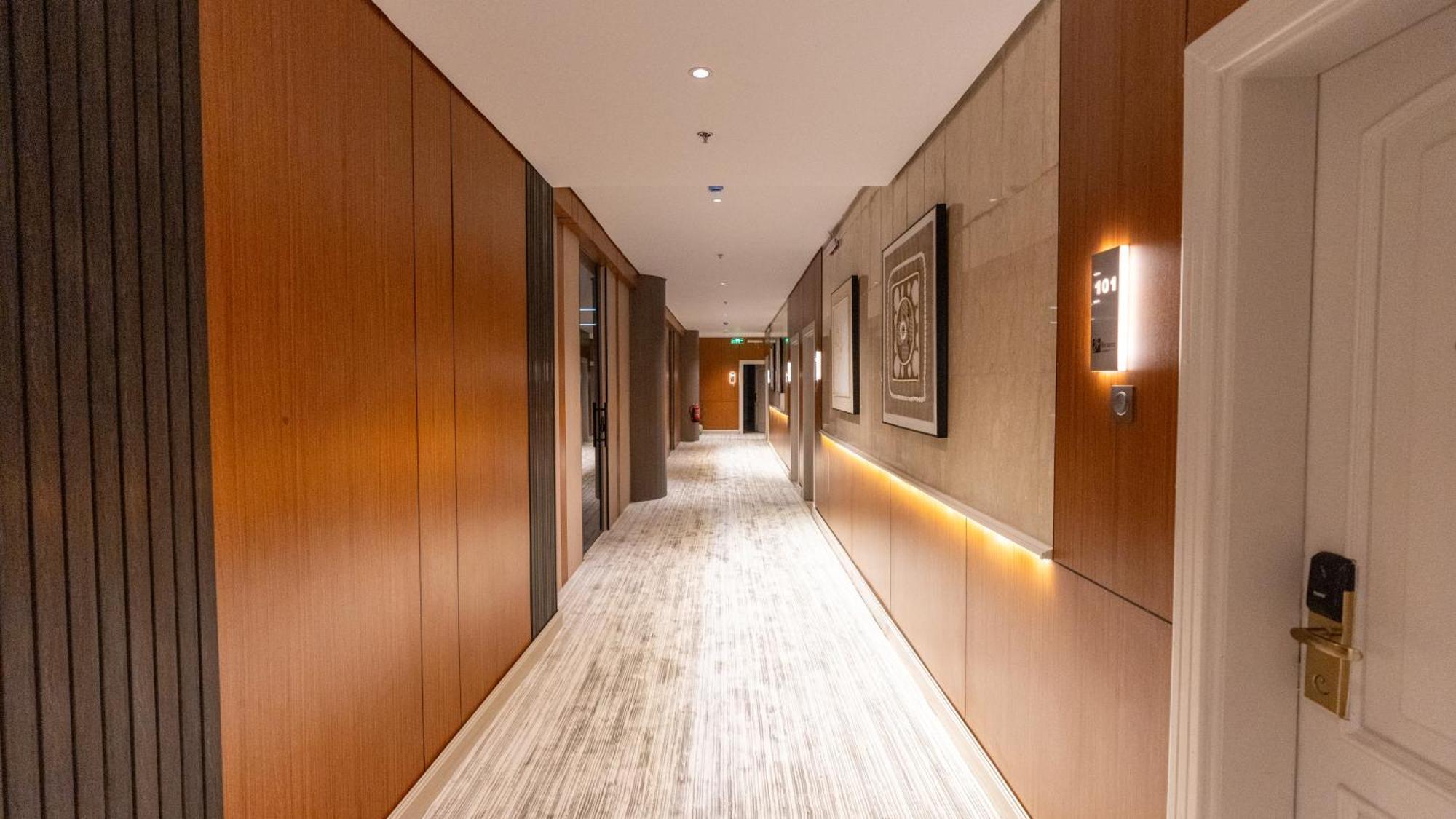 Brzeen Hotel Riyadh Exterior photo